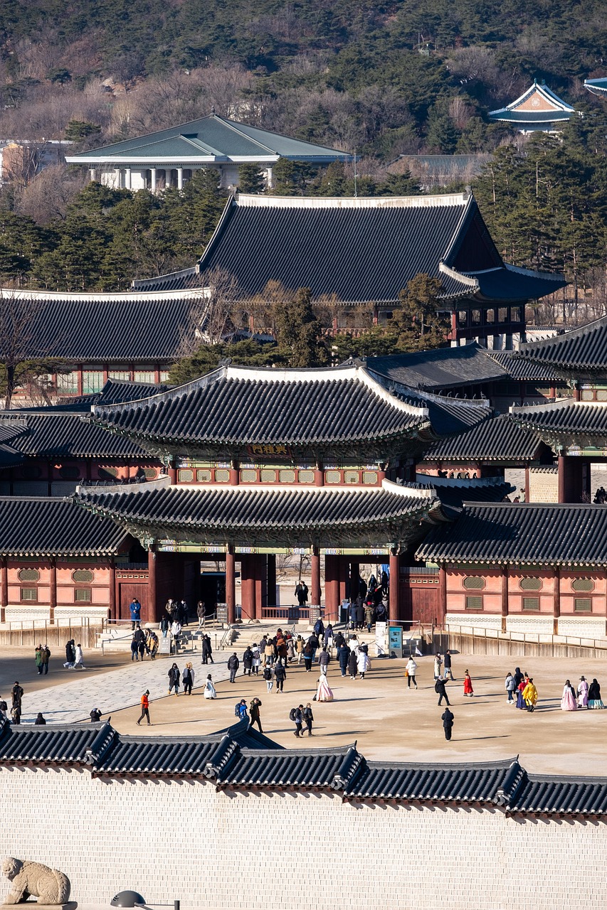 Gyeongbokgung Palace in Seoul with visitors exploring Korean history and culture – Korea travel blog highlight